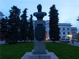 Памятник Сергею Луганскому